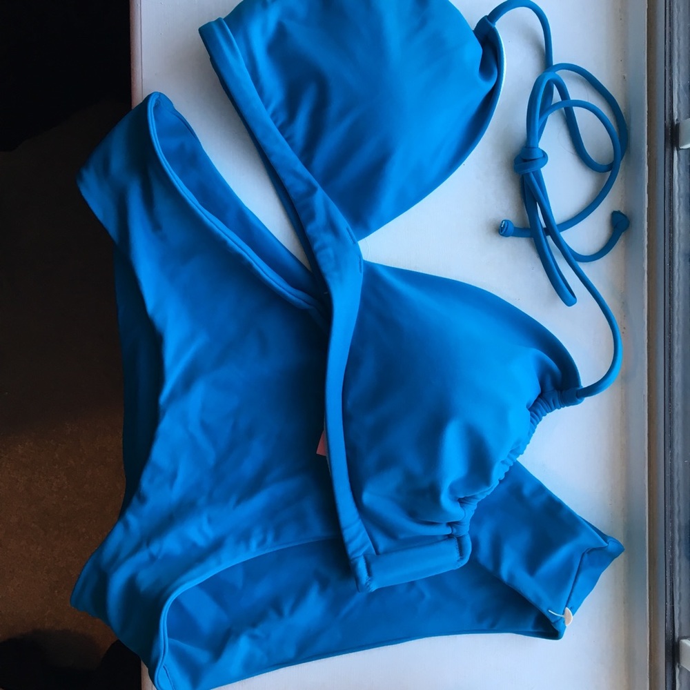 Victoria’s Secret bikini set